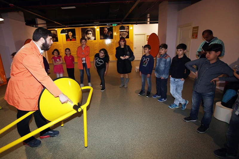 Yenimahalle'de yarının büyükleri yetişiyor, öğrenme aşkı gelecek nesilleri sarıyor - Resim : 3