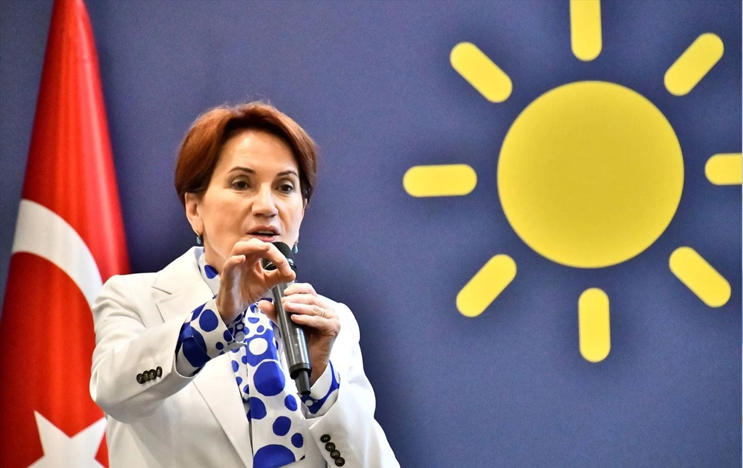 İYİ Parti Lideri Akşener yerel seçimlere hür ve müstakil gireceklerini açıkladı! İstediğiniz kadar zırlayın, istediğiniz kadar bağırın