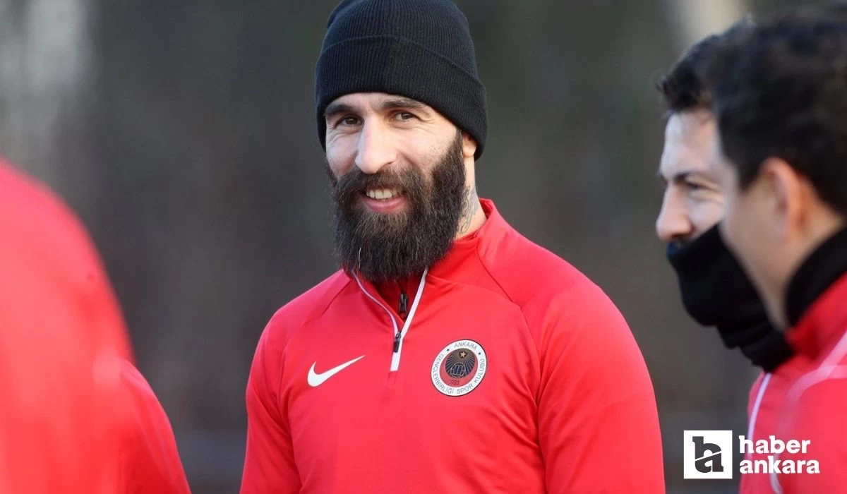 Jimmy Durmaz 10 yıl sonra Gençlerbirliği antrenmanında