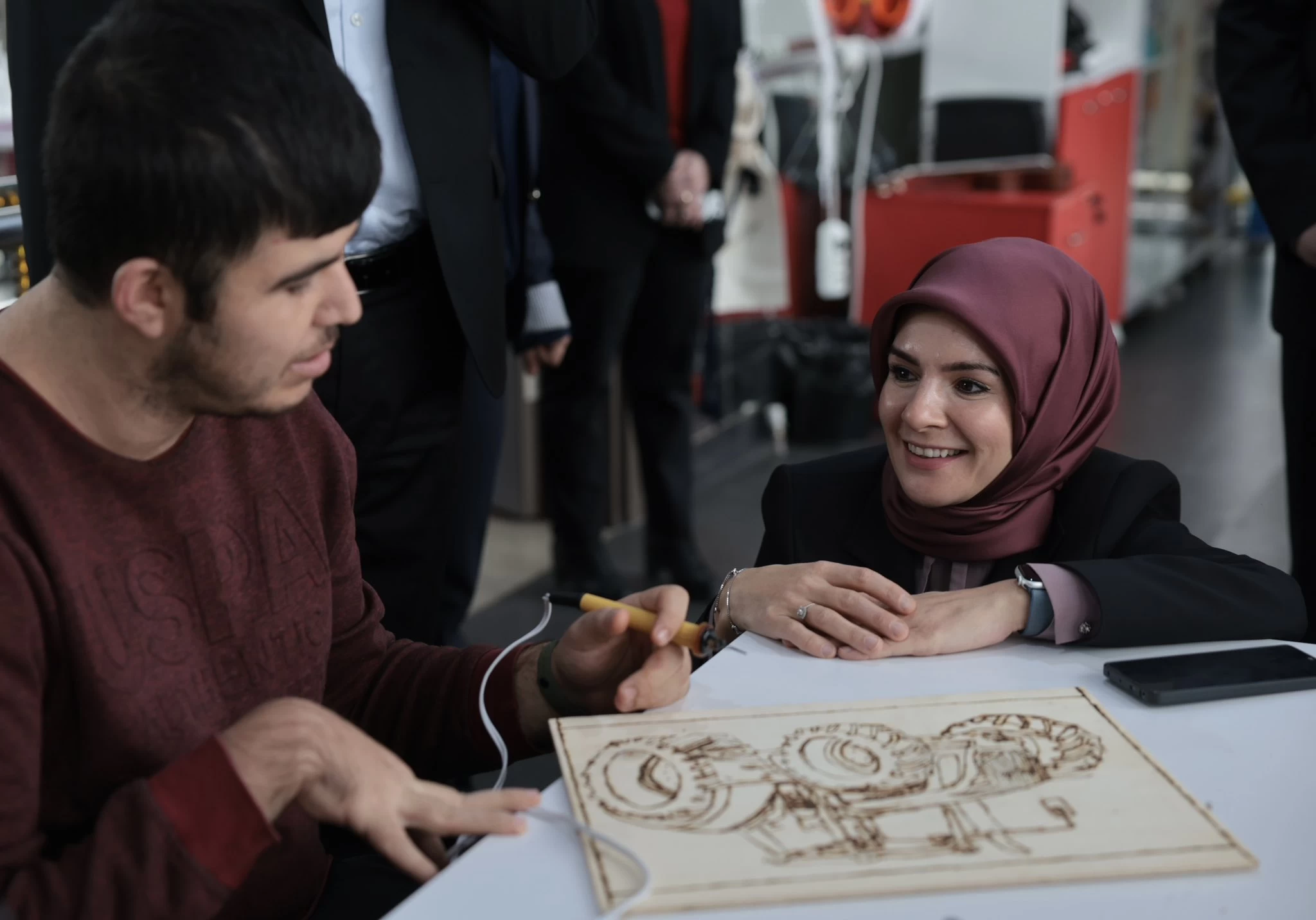 Aile ve Sosyal Hizmetler Bakanı Göktaş Etimesgut Belediyesi Engelsiz Yaşam Merkezini ziyaret etti