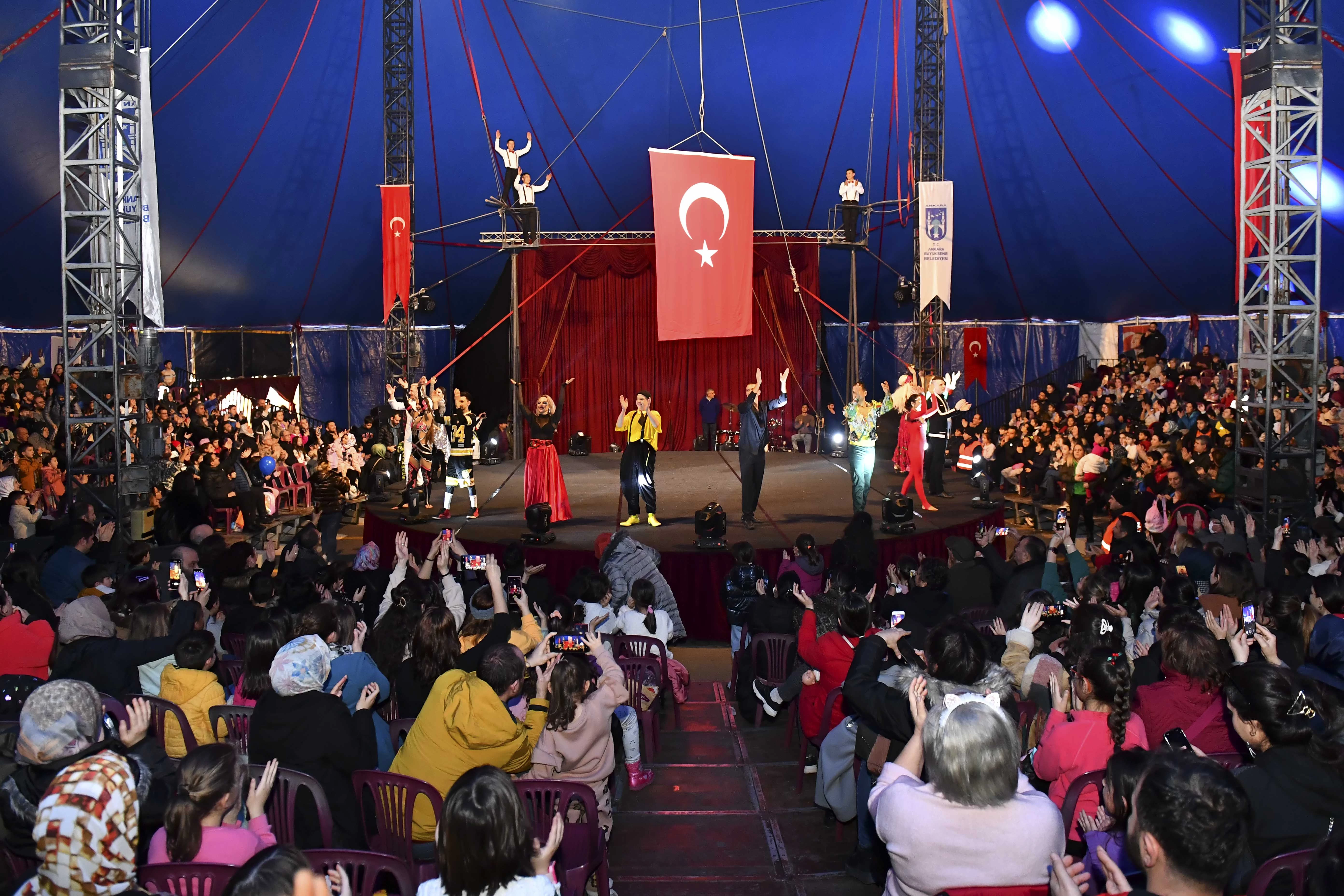 Ankaralı aileler resmen akın etti! Ankara'da eğlencenin sınırı yok çocuğunu alan hemen gitsin