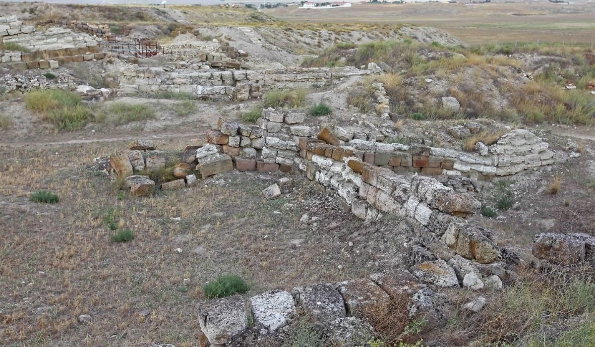 Ankara'da antik çağlardan bir hazine yatıyor! 4 bin 500 yıllık tarih gün yüzüne çıktı başkentin kültür mirası oldu