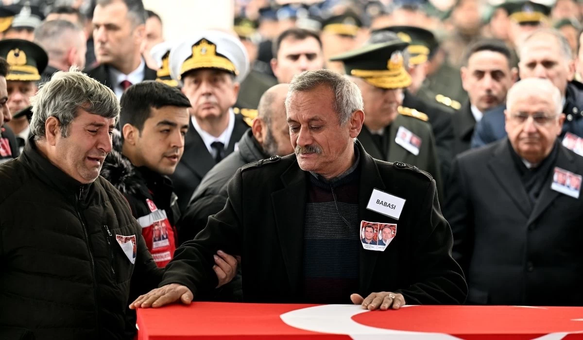 Şehit Pilotlar Ankara'da son yolculuklarına uğurlandı