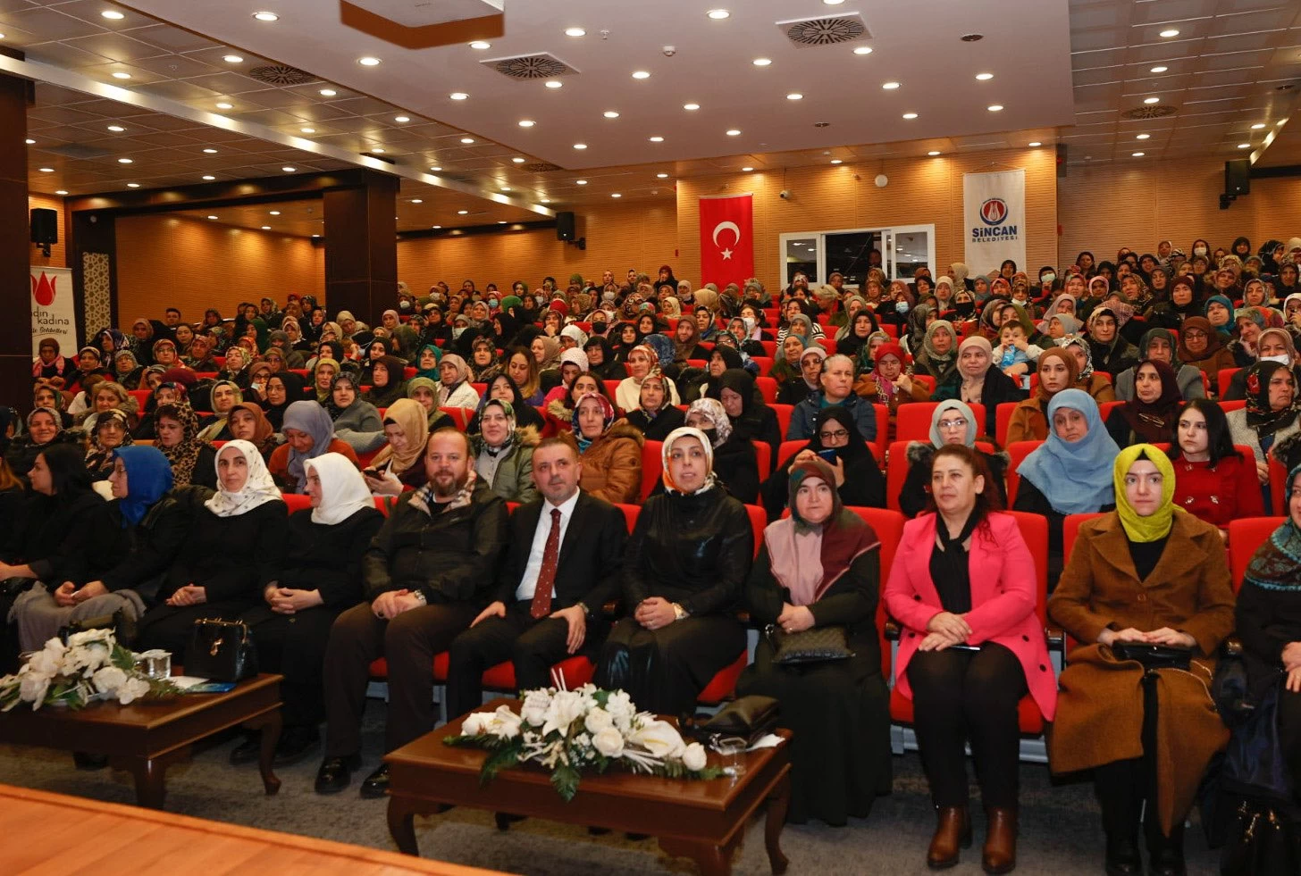 Sincan Belediyesi tarafından Kadın Kadına Aile Sohbetleri programı düzenlendi