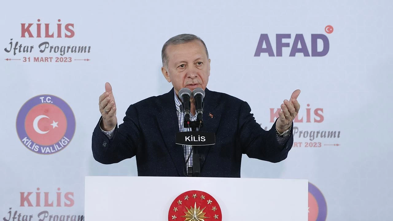 Cumhurbaşkanı Erdoğan'dan deprem açıklaması! Deprem günlük tartışma mezesi değil