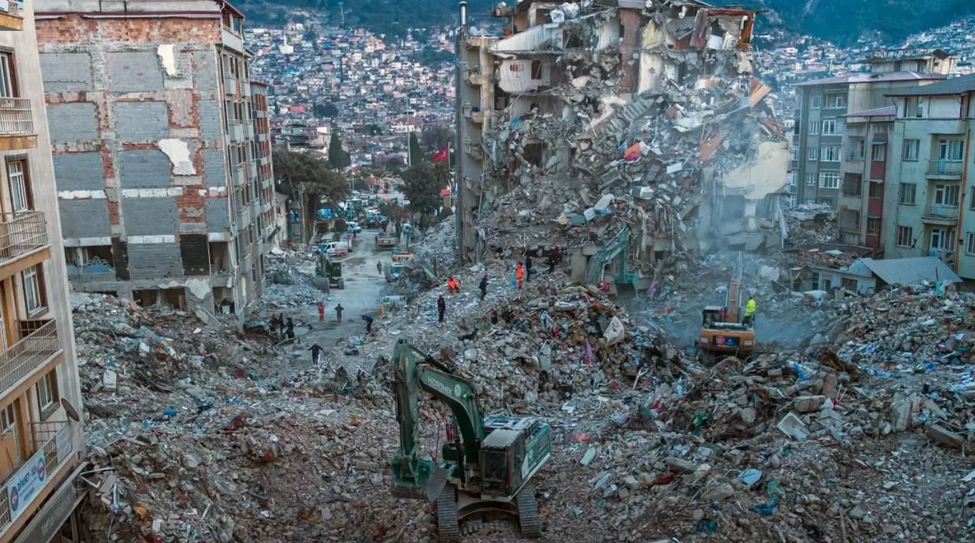 Jeofizik Mühendisi Ahmet Ercan'dan kritik deprem uyarısı! Bu bir kıyım dedi 3 kentteki tehlikeyi açıkladı - Resim : 5