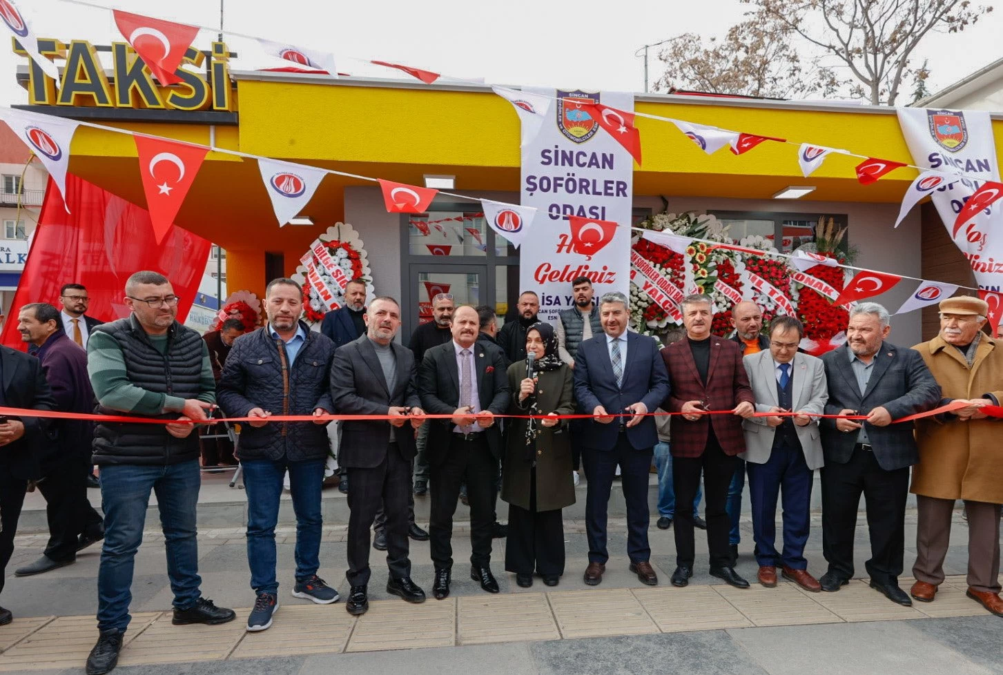 Sincan Belediye Başkanı Murat Ercan Atatürk Mahallesinde ziyaretlerde bulundu