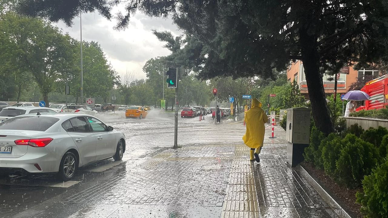 Ankaralılar yağışlı havaya hazır olun! MGM açıkladı yağışlar bugün başlayacak