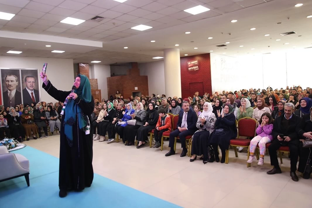Pursaklar Belediyesinin düzenlediği Pursaklar 2. Kitap Günlerinin finali yapıldı!