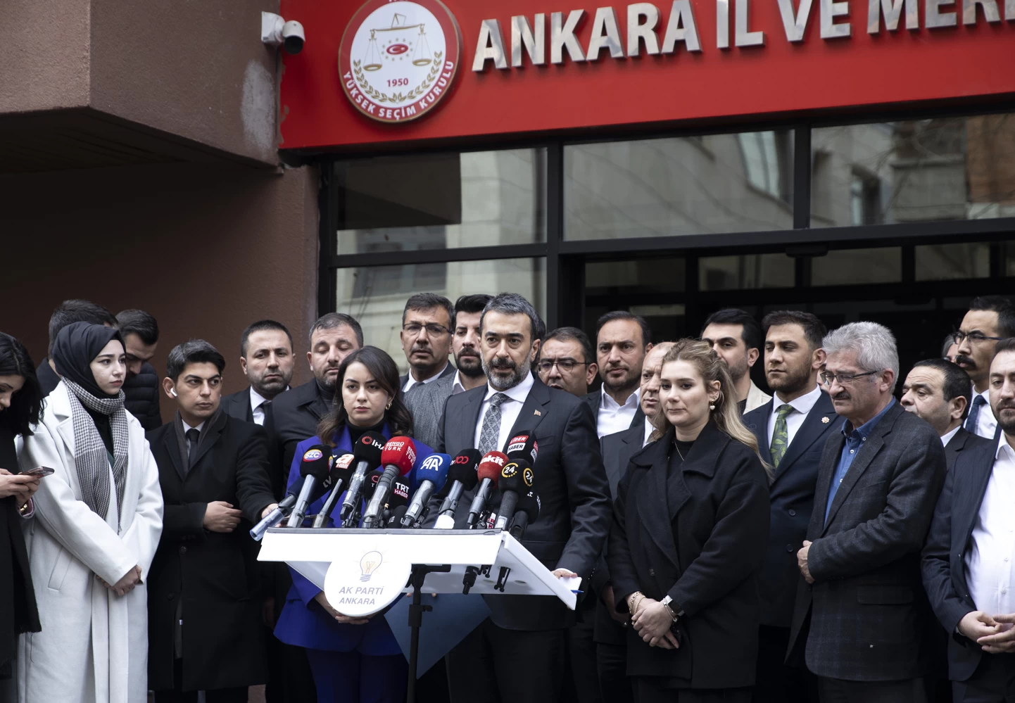 AK Parti'nin Ankara adayları listesi İl Seçim Kuruluna teslim edildi! - Resim : 2