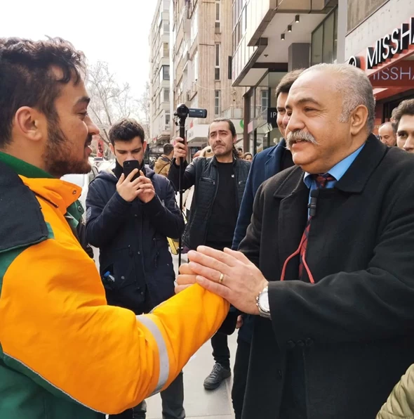 Vatan Partisi Çankaya Belediye Başkan adayı Murat Demirbaş'ın saha çalışmaları devam ediyor! - Resim : 2