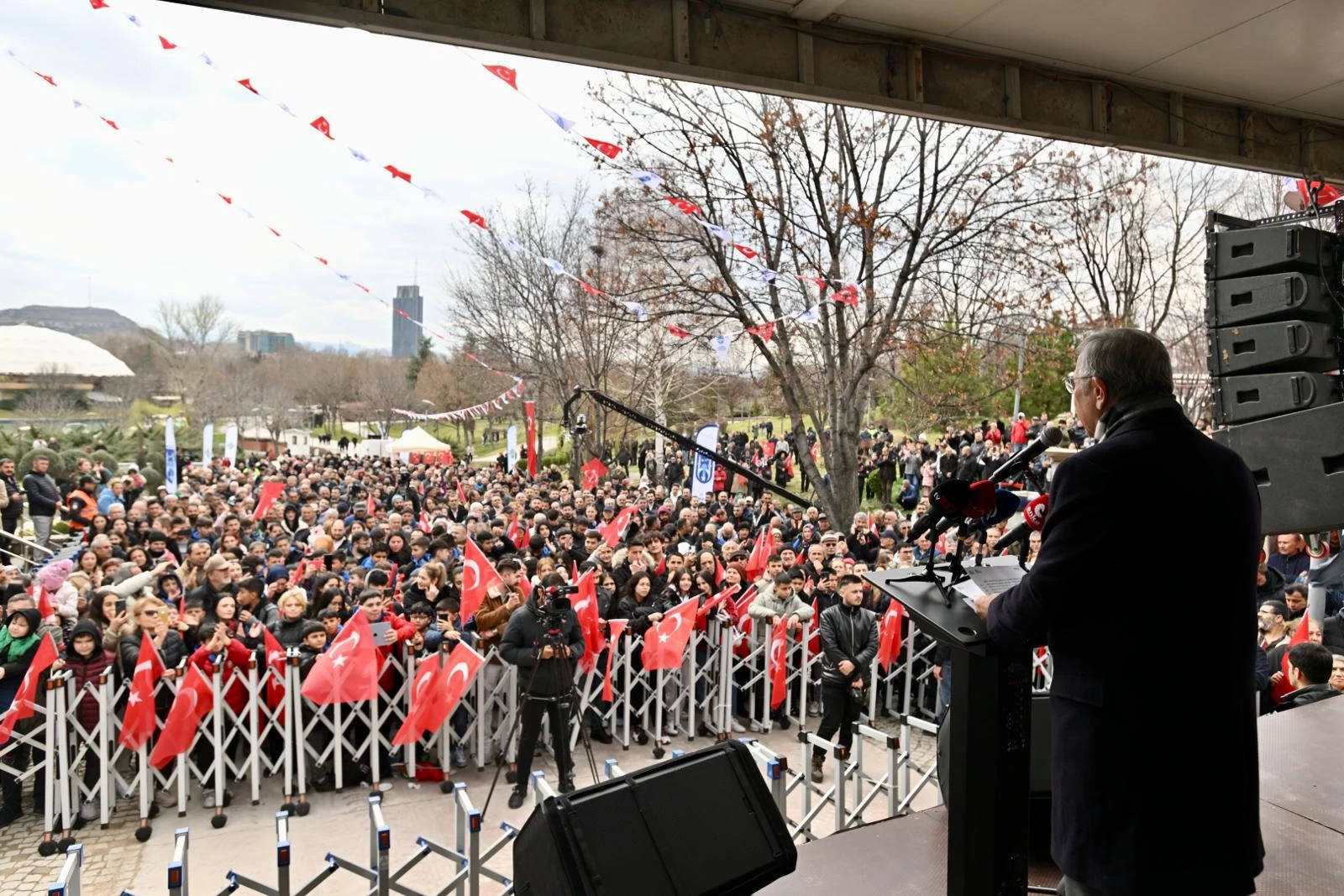 Altınpark 100. Yıl Yüzme Havuzu ve Spor Kompleksi açıldı!