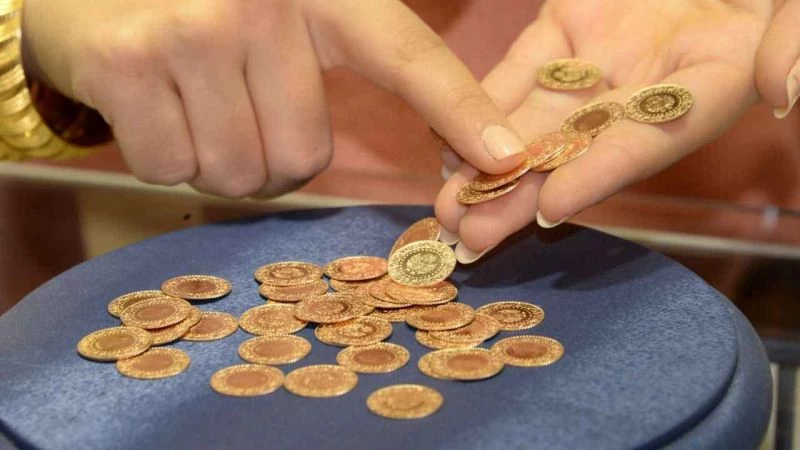 Altındaki hareketliliğin ardından kuyumcularda kuyruk oldu! Altında yükseliş devam edecek mi?