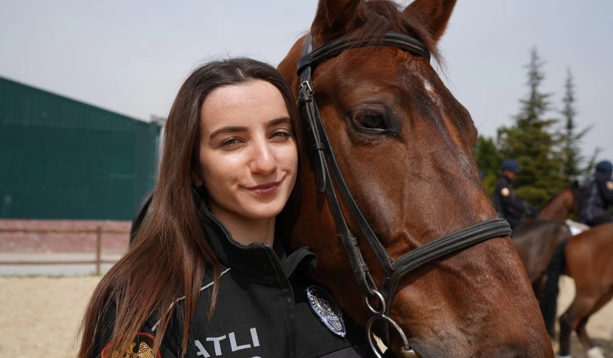 Atlı polis adaylarının eğitimleri Ankara'da devam ediyor - Resim : 2