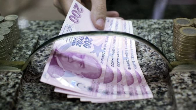 3 bin TL SSK, Bağ-Kur emekli bayram ikramiyesi ödeme tarihleri belli oldu mu, ne zaman banka hesaplarına yatacak?