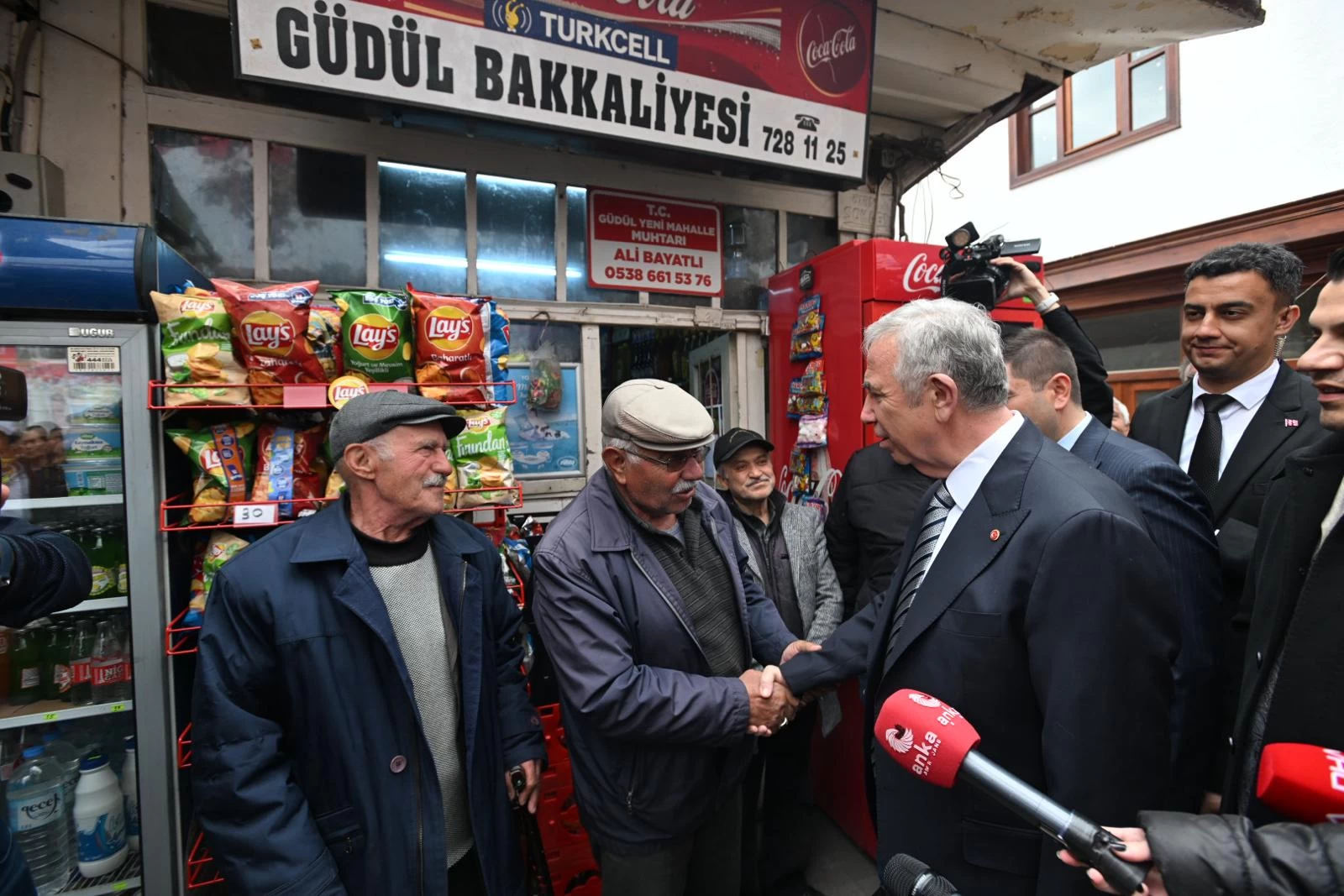 ABB Başkanı Mansur Yavaş Nallıhan, Güdül ve Ayaş'ta esnaf ziyareti yaptı