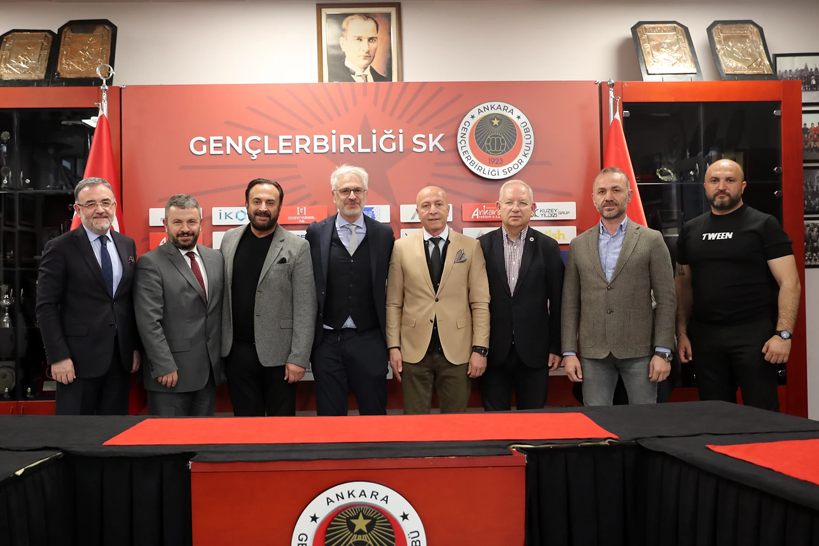 Gençlerbirliği genel menajerlik görevi için Ali Ekber Düzgün ile anlaşma sağladı! - Resim : 2