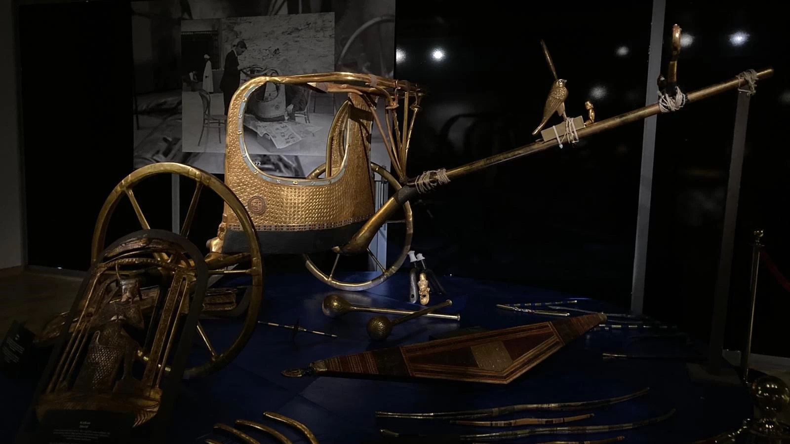 Ankara'da Antik mısır dönemlerine götüren Tutankhamun, Çocuk Firavunun Hazineleri sergisi açıldı - Resim : 2