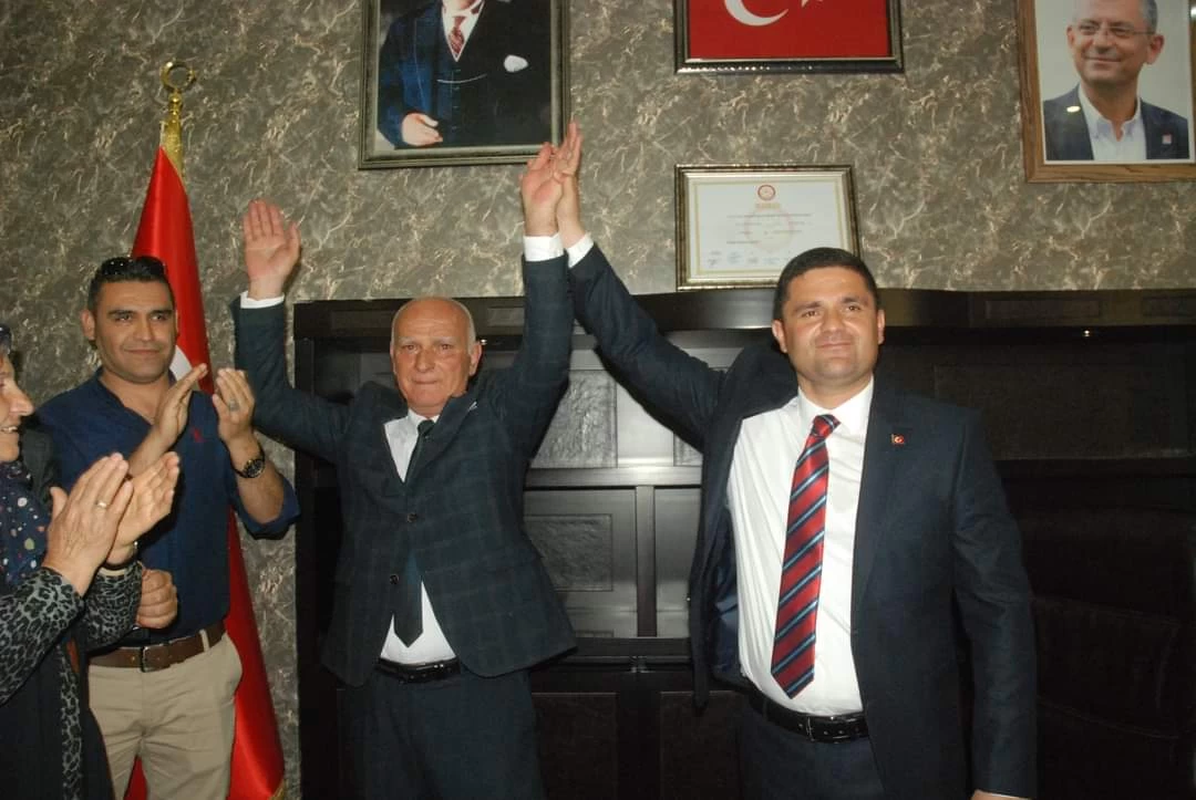 Şereflikoçhisar Belediye Başkanı Mustafa Koçak mazbatasını aldı!