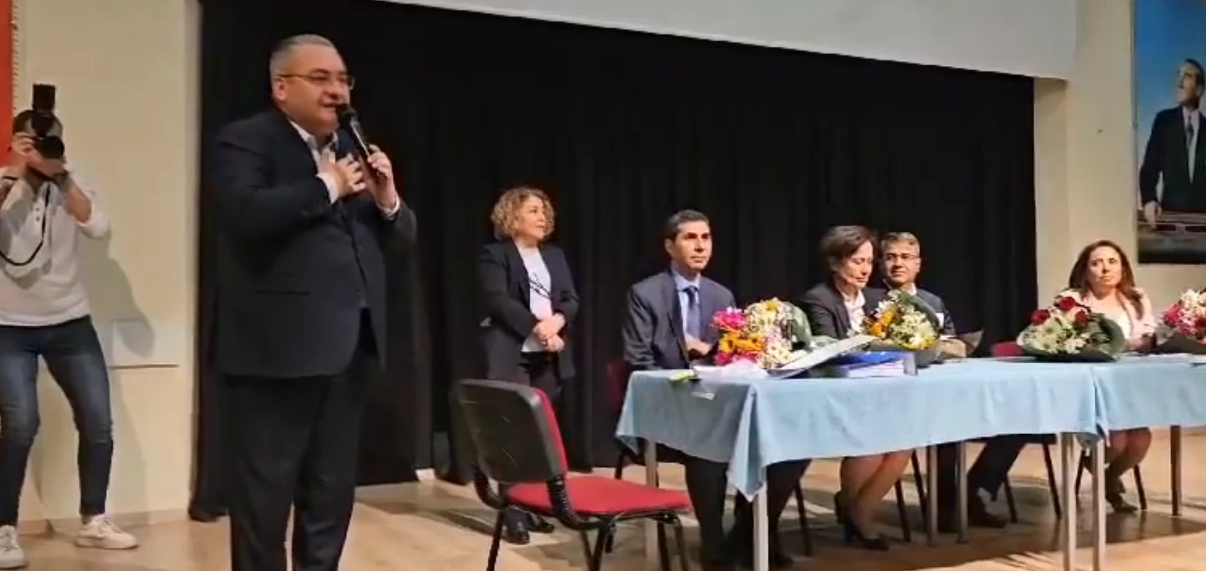 CHP Keçiören Belediye Başkanı Mesut Özarslan mazbatasını alarak göreve başladı