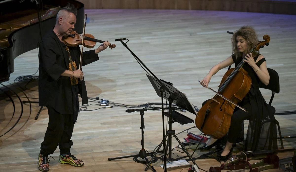 Keman sanatçısı Nigel Kennedy, CSO Ada Ankara'da müzikseverlerle bir araya geldi!