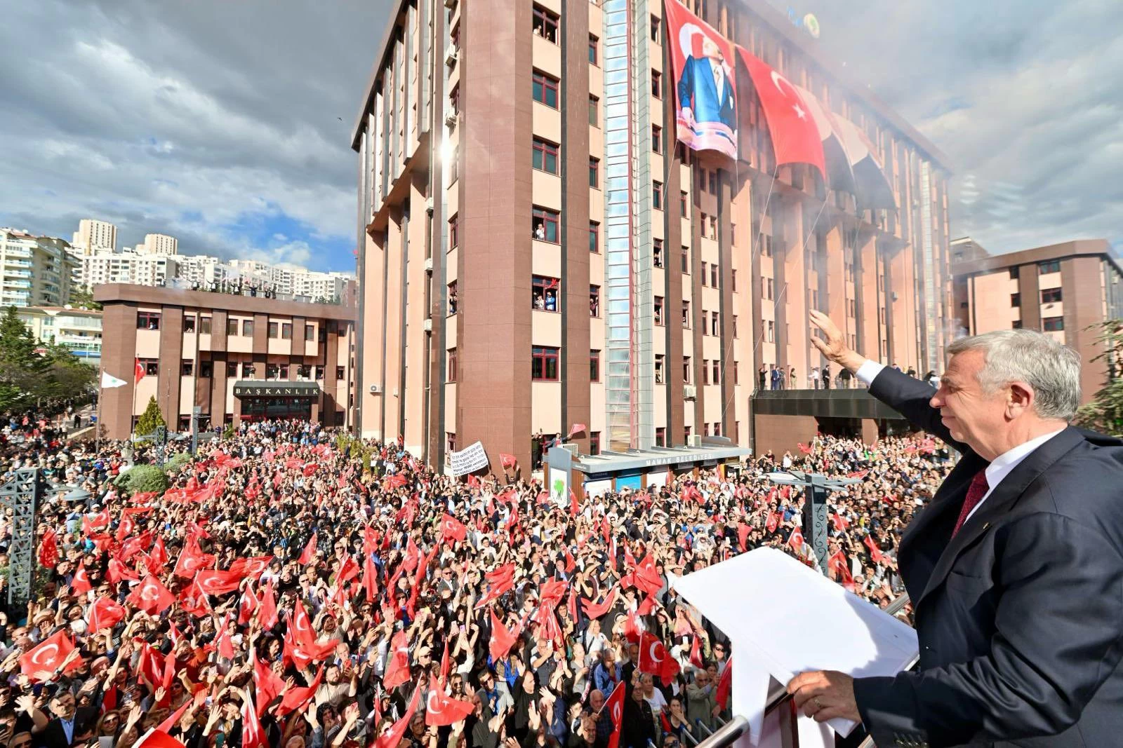 ABB Başkanı Yavaş, Mamak'ta devir teslim törenine katıldı! - Resim : 2