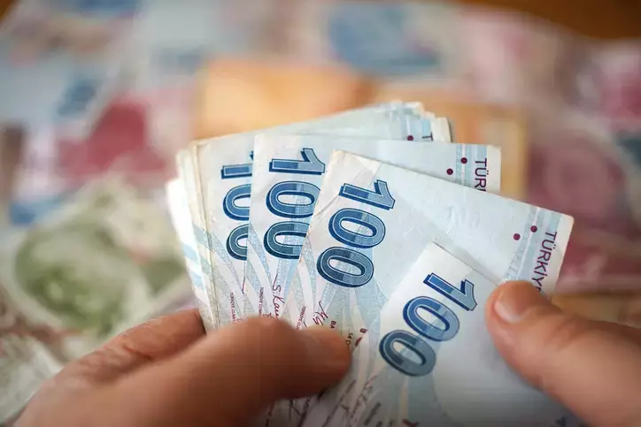 SSK, Bağkur, Emekli Sandığı maaşları 9 Nisan arefe günü yatacak mı?