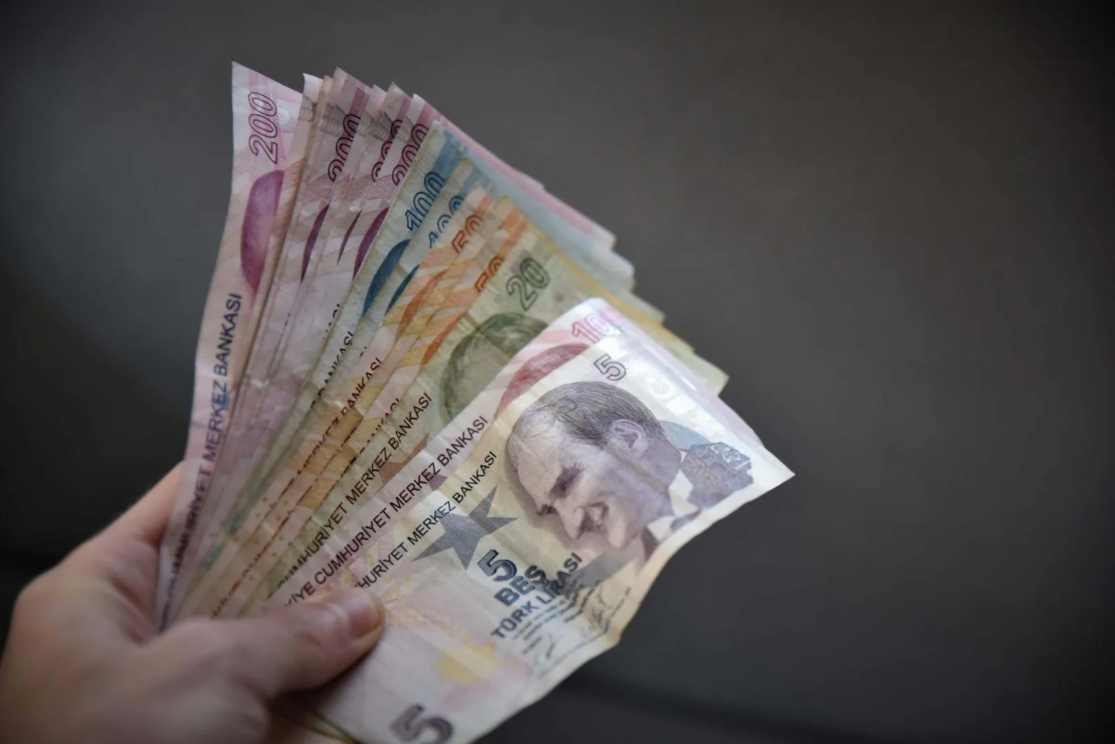 SGK uzmanı hesapladı! Ramazan Bayramı'nda çalışanlar ne kadar mesai ücreti alacak?