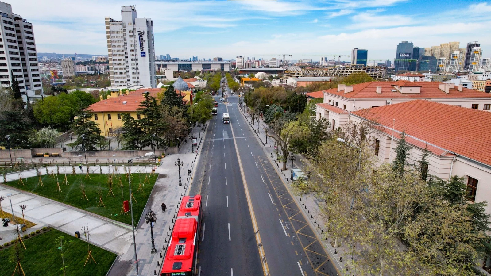Ankara bayramda hayalet şehre dönüştü! Sokaklar bomboş kaldı