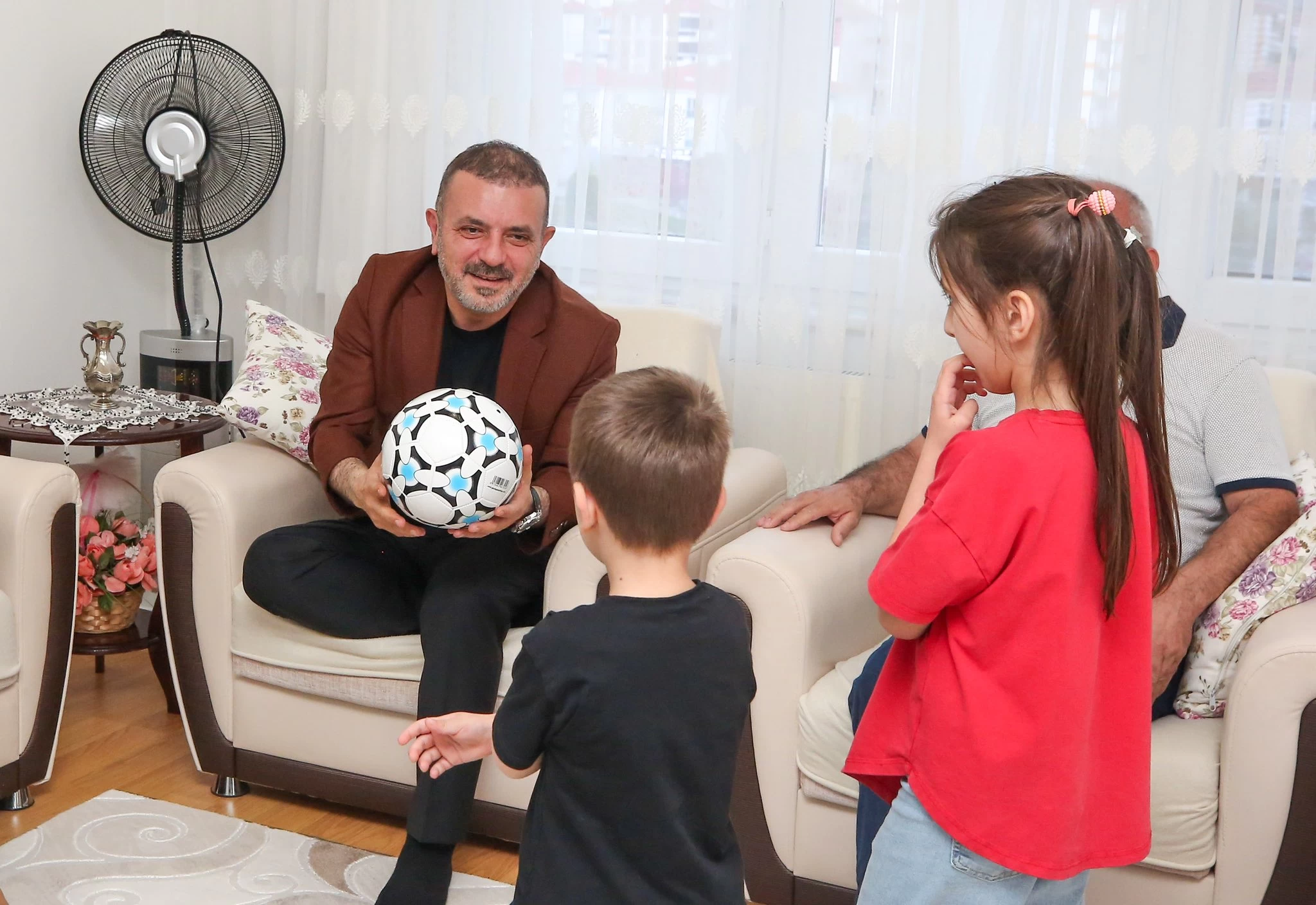 Sincan Belediye Başkanı Murat Ercan şehit aileleri ile bayramlaştı