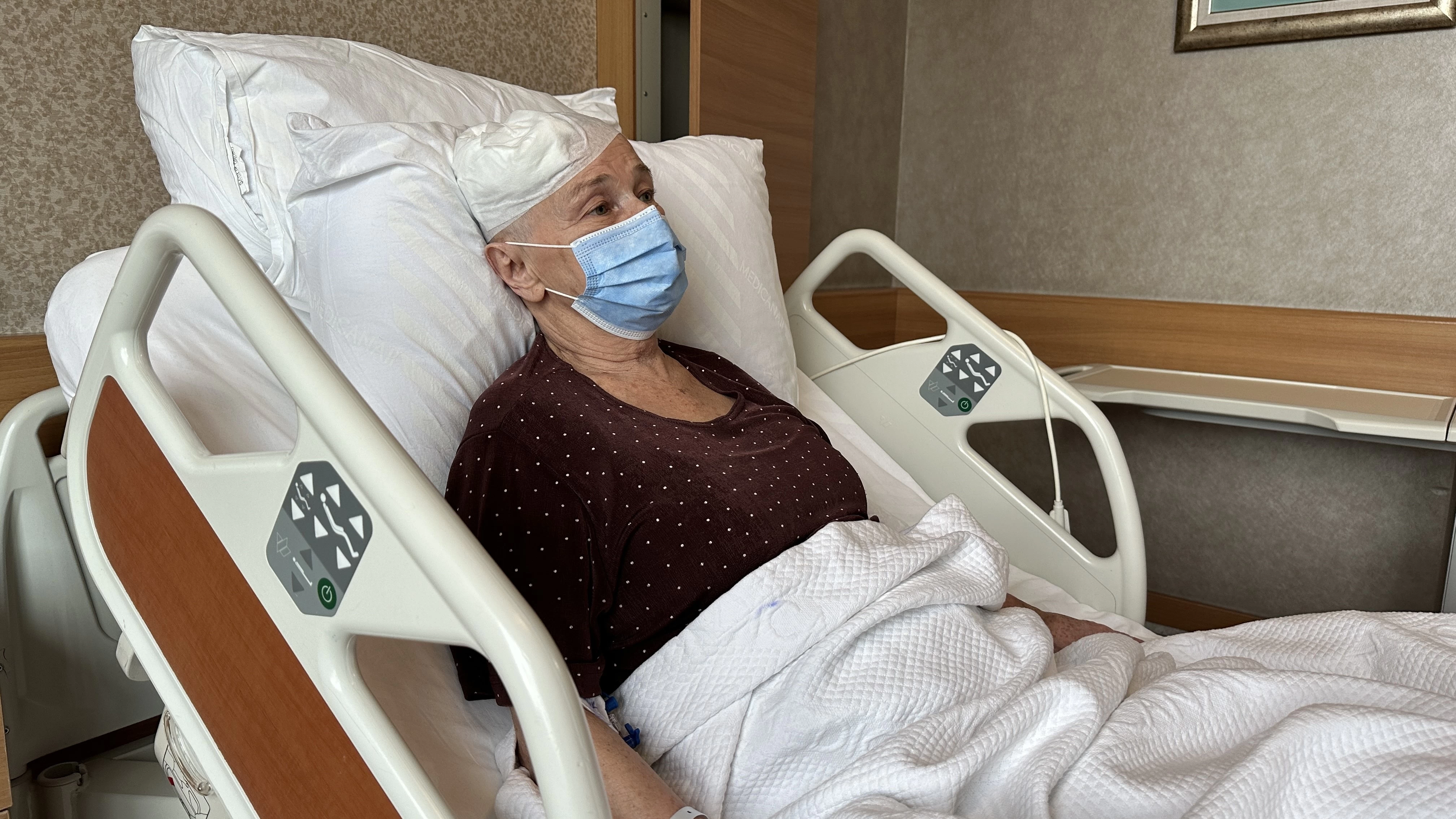 Ankara'da 69 yaşındaki hastanın beyin ameliyatı genel anestezi olmadan gerçekleştirildi!