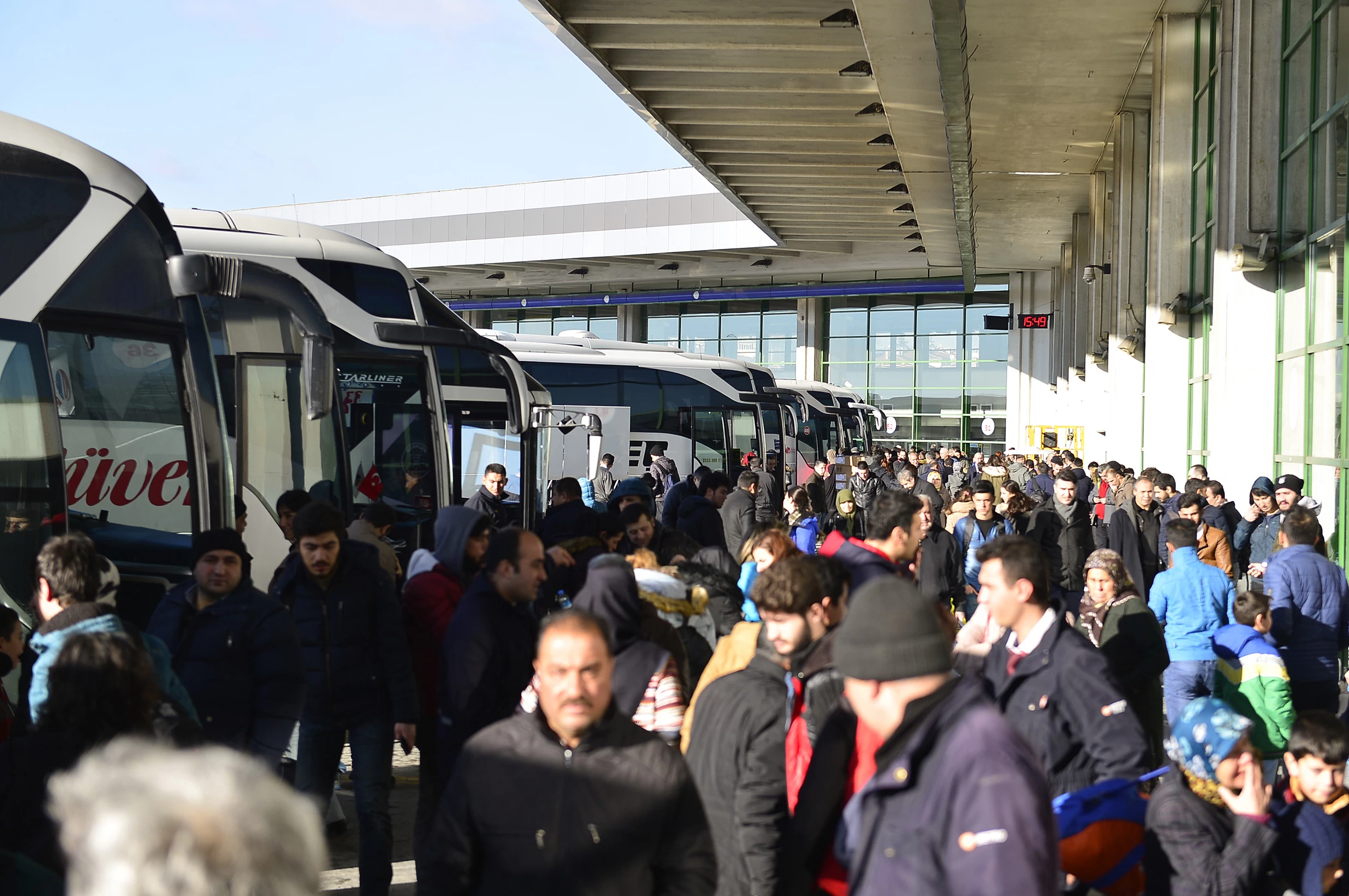 AŞTİ ramazan bayramı tatilinde yüzbinlerce yolcuyu ağırladı