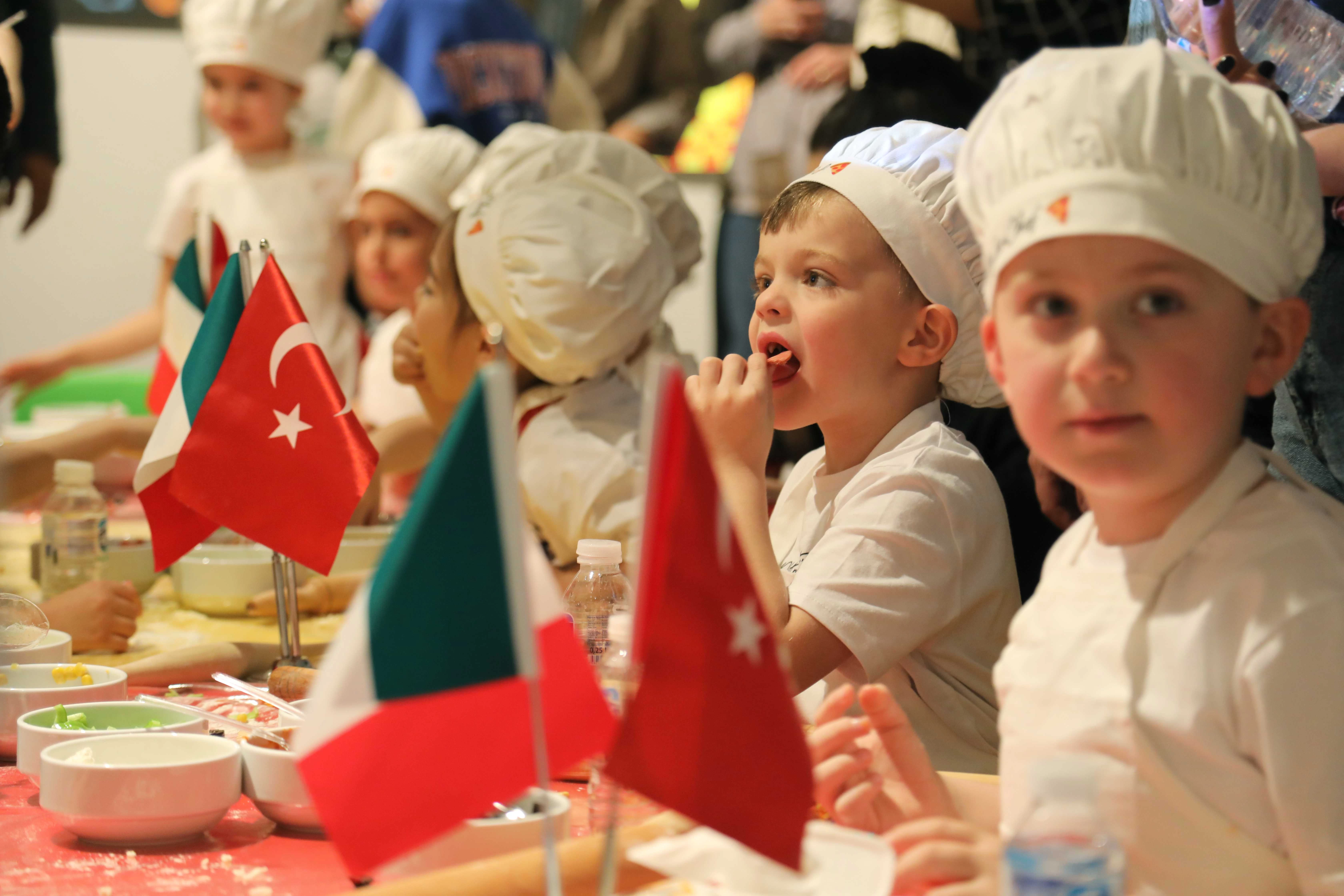 Çankaya Belediyesi 23 Nisan Çocuklar Sergisinin açılışını yaptı!