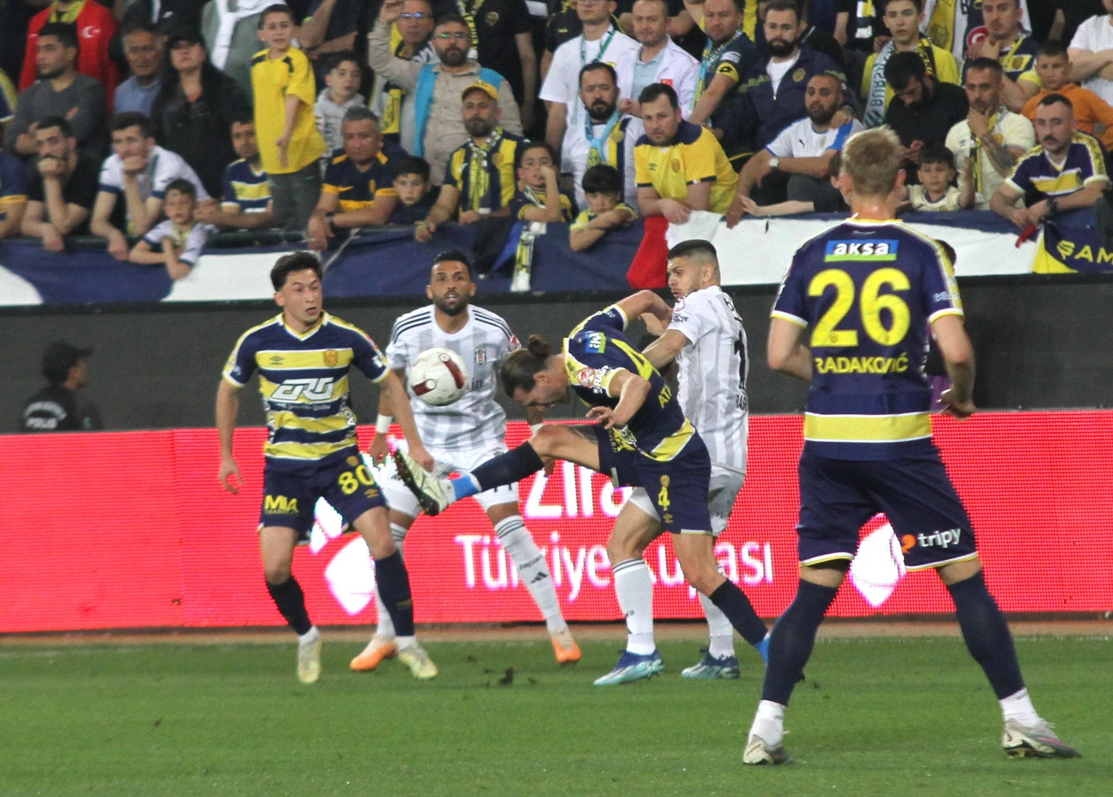 MKE Ankaragücü - Beşiktaş karşılaşması 0-0 berabere bitti!