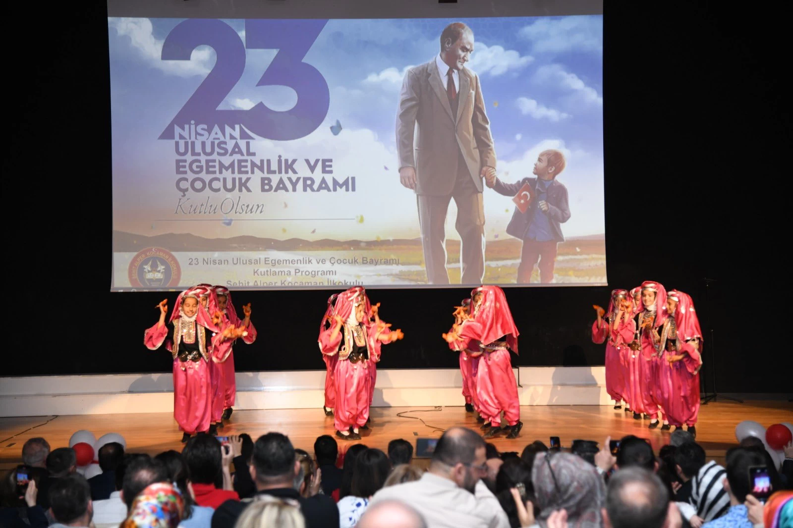 Kahramankazan Belediyesi vatandaşların bayram coşkusunu doyasıya yaşamasını sağladı