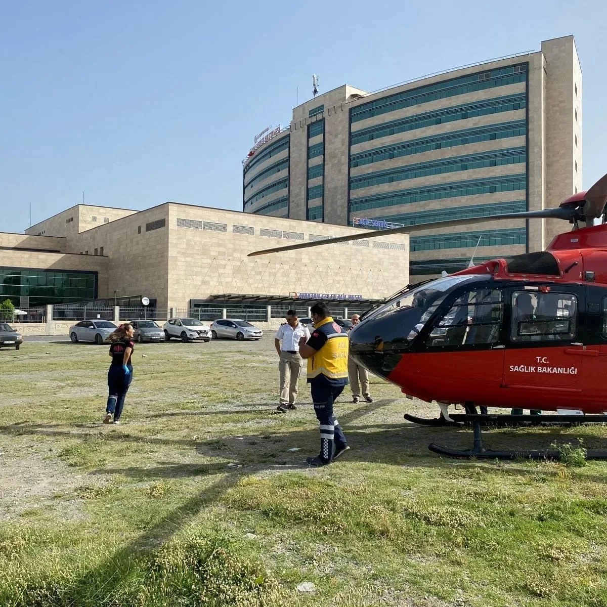 Kalp hastalığı olan 4 günlük bebek, ambulans helikopterle Ankara'ya sevk edildi
