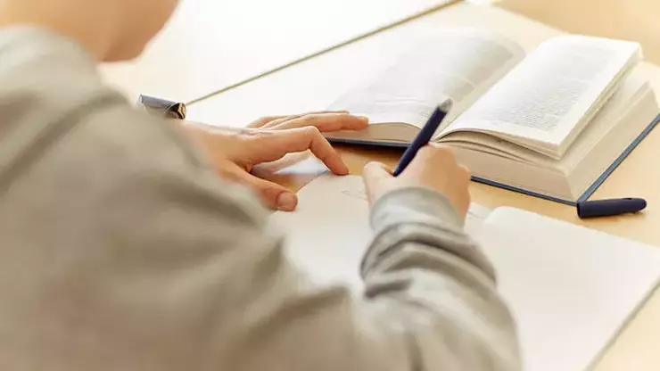 MEB yeni müfredat ne zaman açıklanacak? Türkiye Yüzyılı Maarif Modeli Müfredat değişikliği ne zaman yapılacak?
