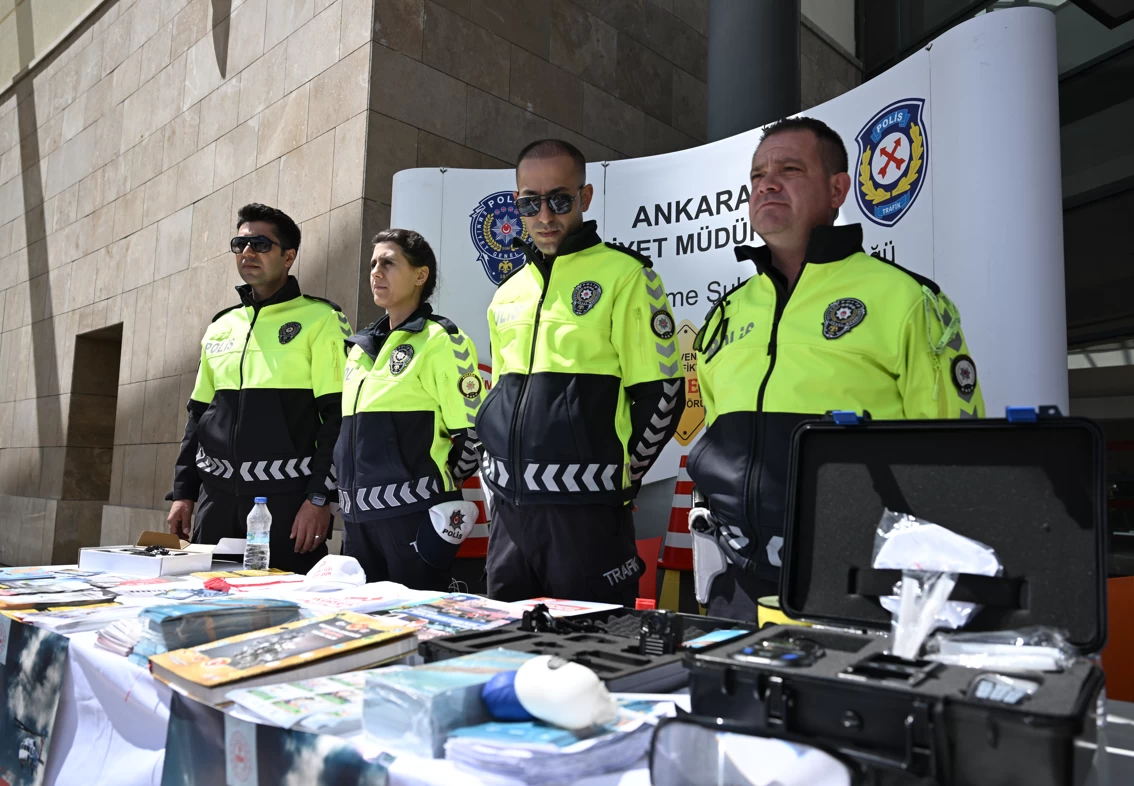 EGM Karayolu Trafik Haftası kapsamında etkinlik düzenledi