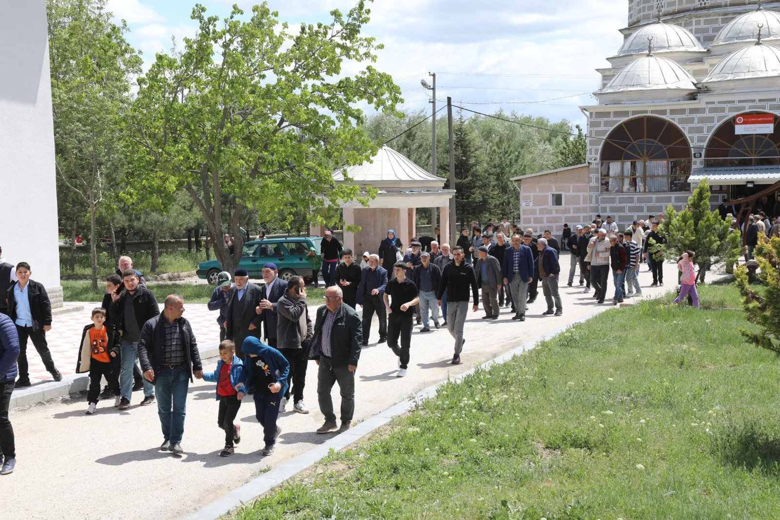 Çubuk Belediye Başkanı Baki Demirbaş yağmur ve şükür duasına katıldı