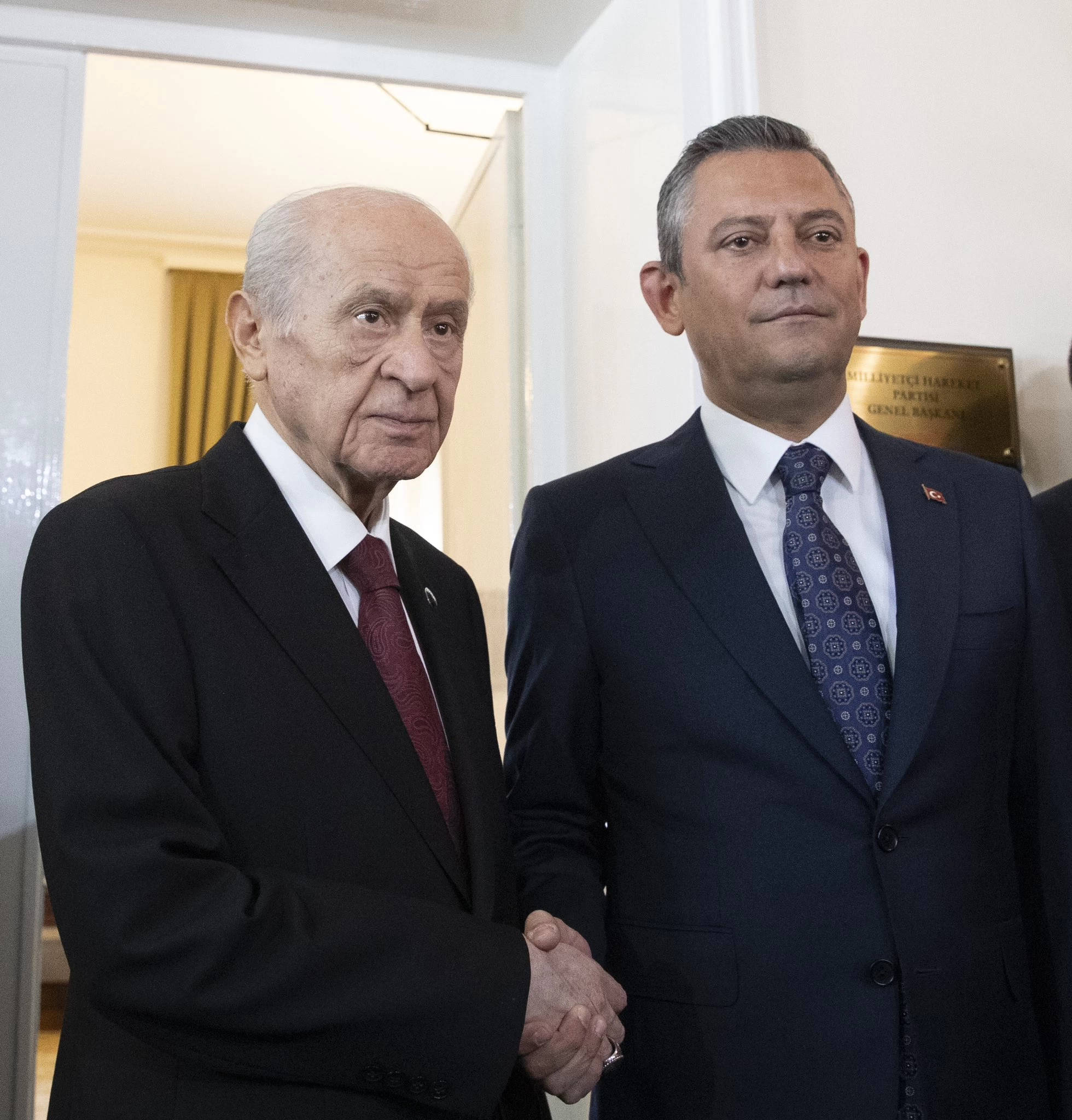 Özgür Özel - Devlet Bahçeli görüşmesinde neler yaşandı?
