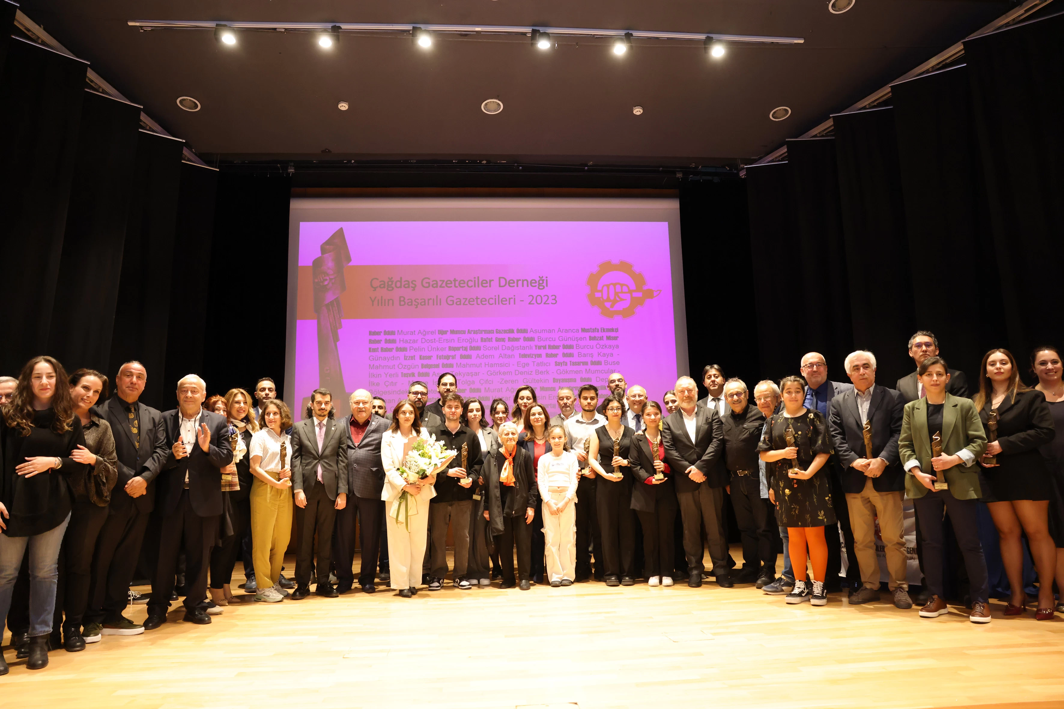 2023 Yılın Başarılı Gazetecileri ödül töreni Çankaya Belediyesi ev sahipliğinde yapıldı