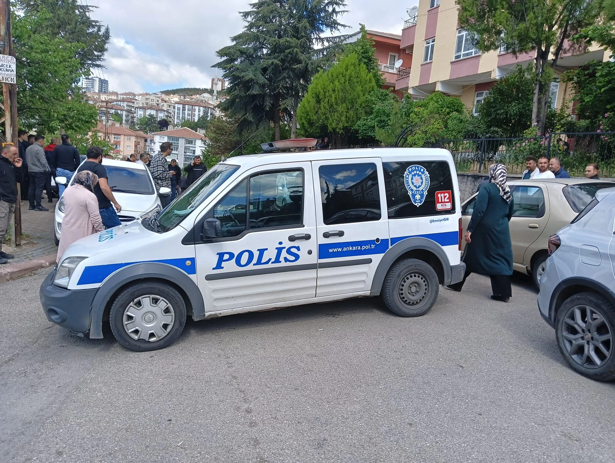 Ankara'da aile katliamı! Çocuklarını ve eşini öldürüp hayatına son verdi