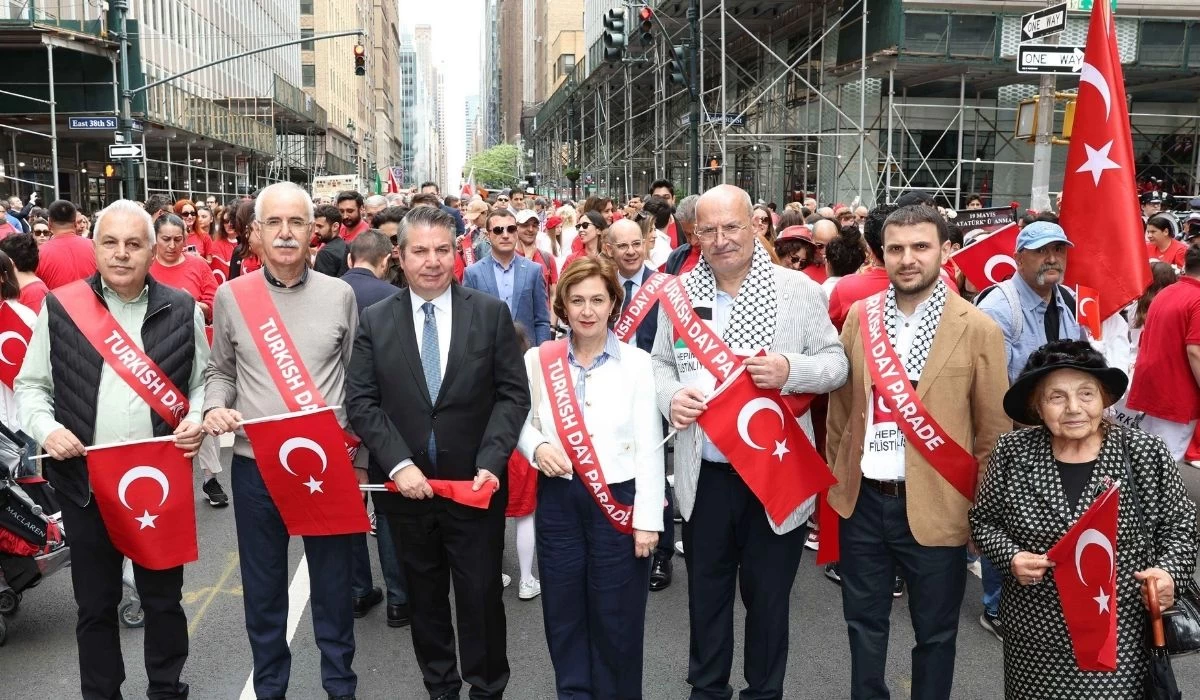 ATO Başkanı Gürsel Baran ABD'deki Türk günü yürüyüşü etkinliklerine katıldı