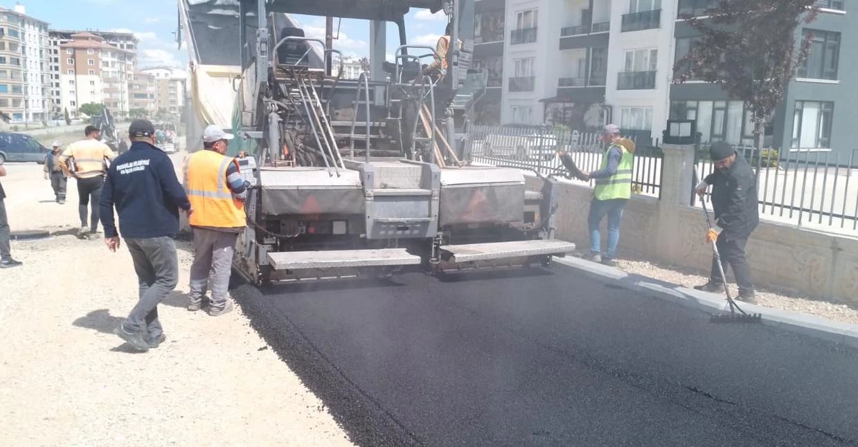 Pursaklar Belediyesi yol yenileme çalışmalarını sürdürüyor - Resim : 2