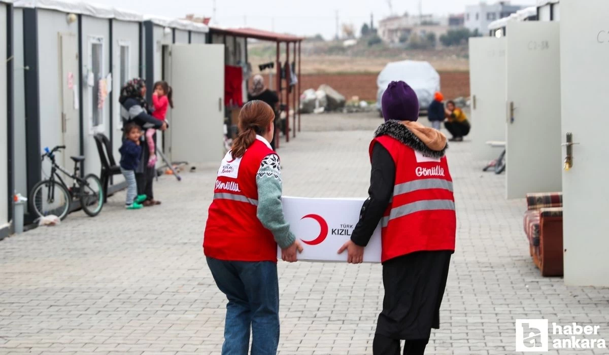 Türk Kızılay 1,2 milyon depremzedeye kış yardımı sağlayacak!