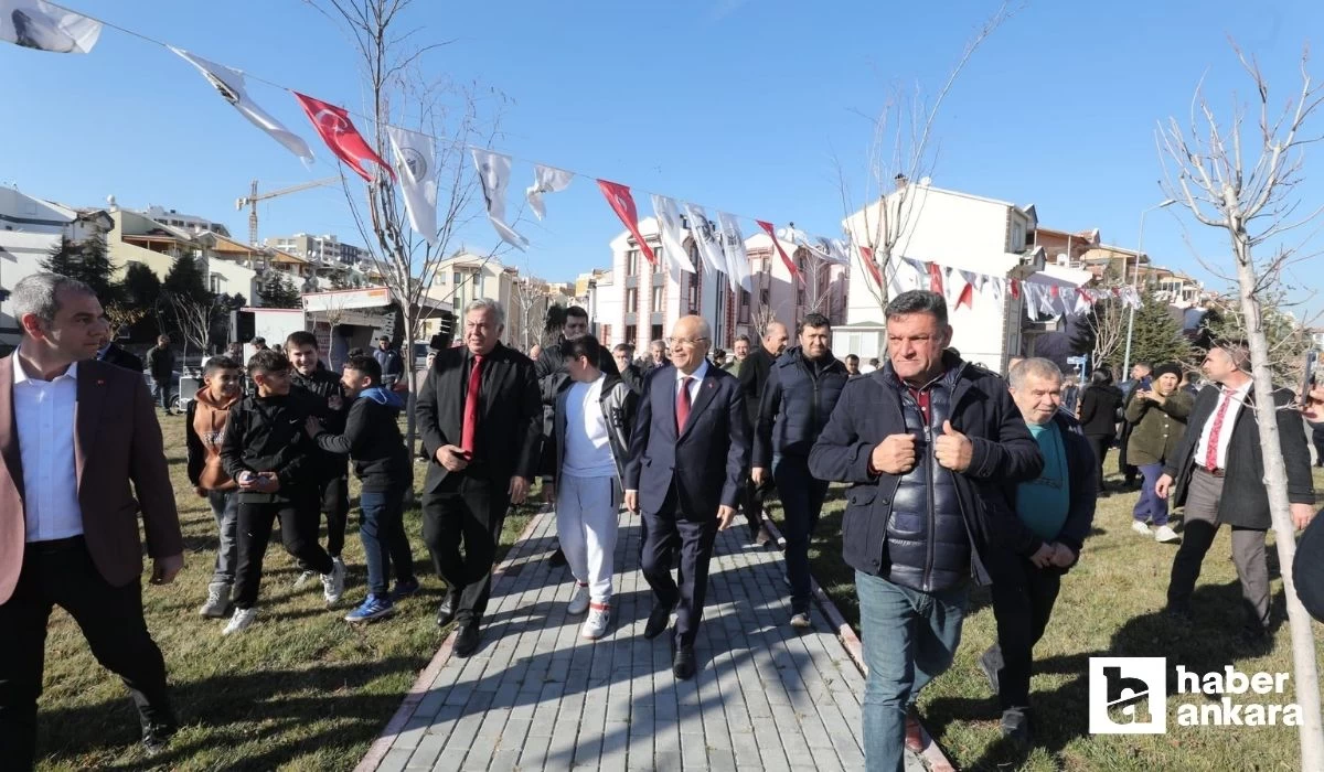 Yenimahalle Belediye Başkanı Yaşar ilçede yeni park açılışını daha gerçekleştirdi!