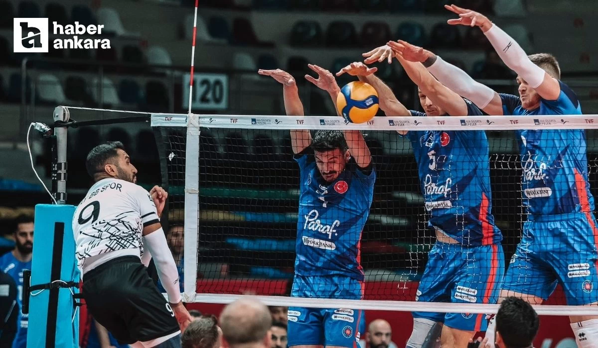 Halkbank CEV Şampiyonlar Ligi'nde Piacenza'ya 3-0 mağlup oldu