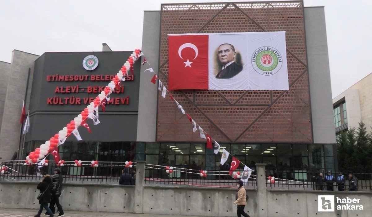 Etimesgut Belediye Başkanı Enver Demirel Alevi Bektaşi Kültür ve Cemevi'nin açılışını yaptı