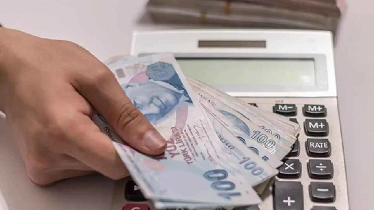 Başvuranlara aylık 2.888 TL taksitle borç kapatma kredisi verilecek