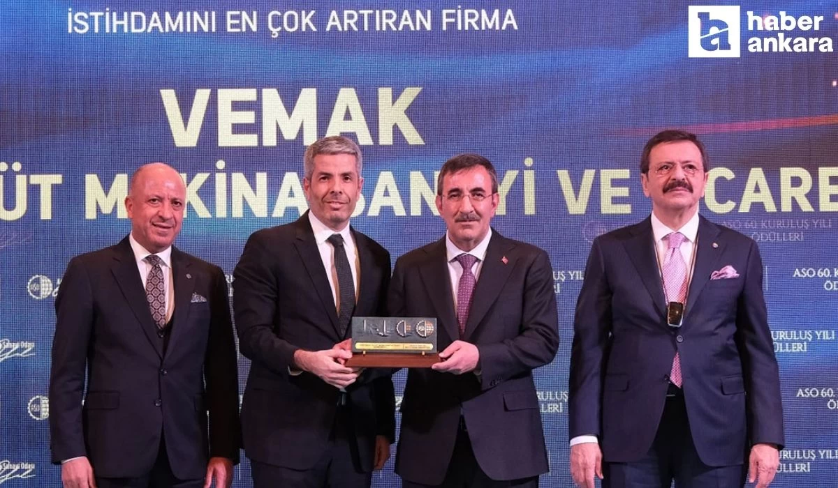 ASO Ödül Töreni'nde İstihdamını En Çok Arttıran Firma Ödülü Vemak İnşaat'ın oldu!